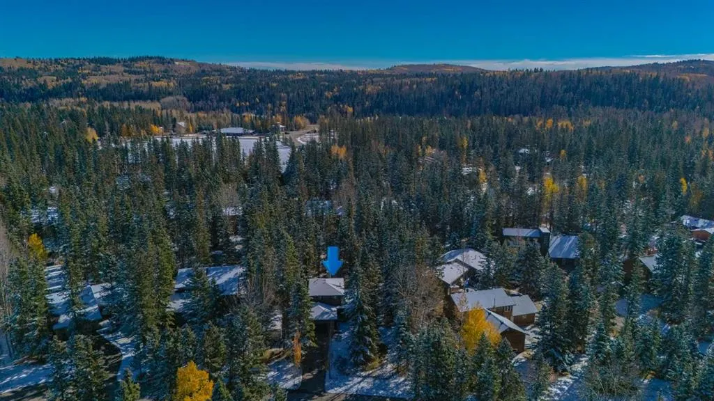9 Redwood Meadows Close