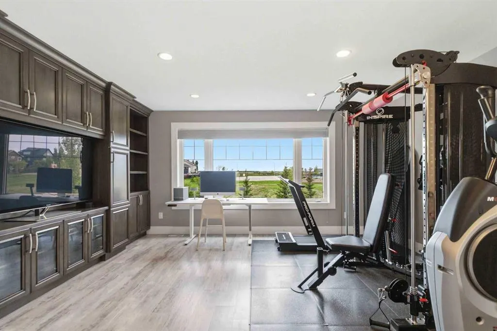 112 Dixon Road