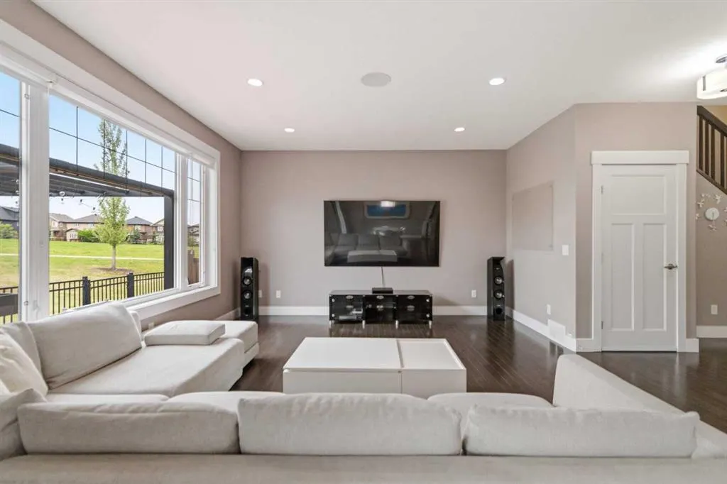 112 Dixon Road