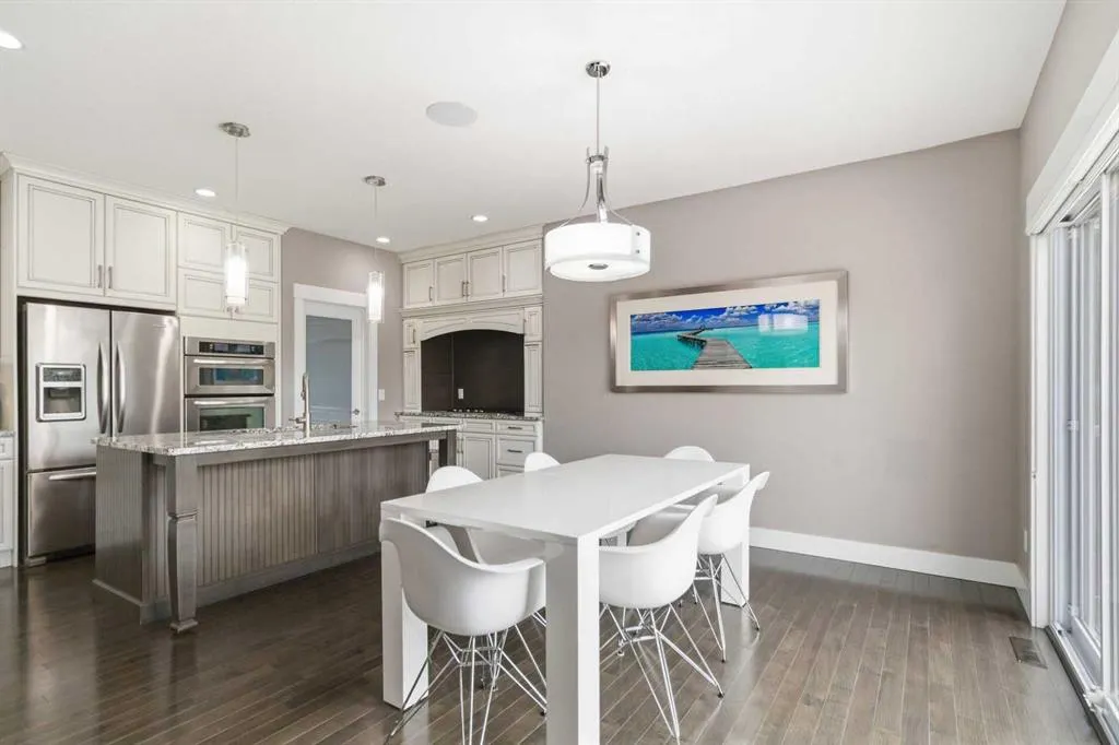 112 Dixon Road
