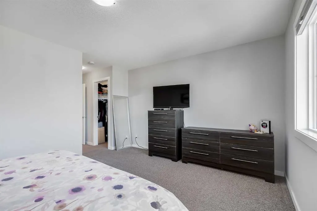 30 Bayview Circle SW