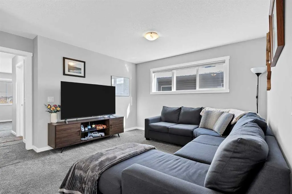 30 Bayview Circle SW