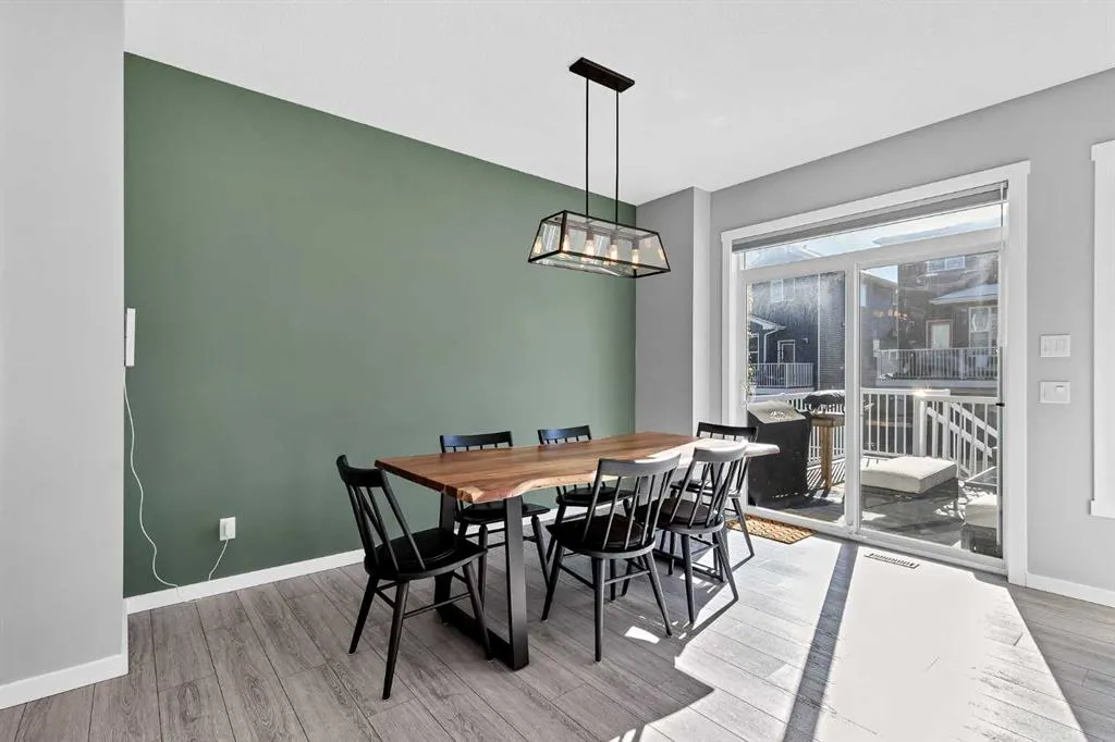 30 Bayview Circle SW