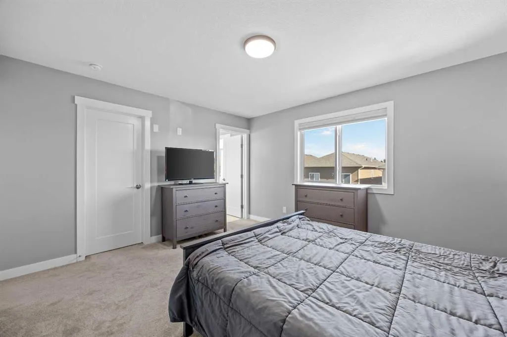 1075 Stevens Place