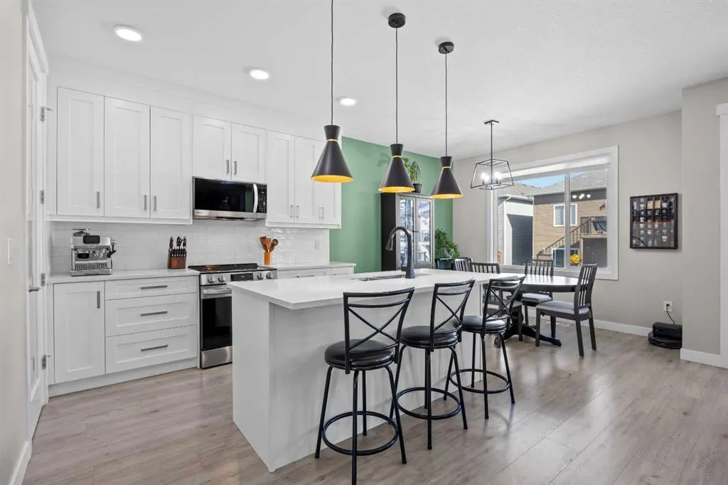 1075 Stevens Place
