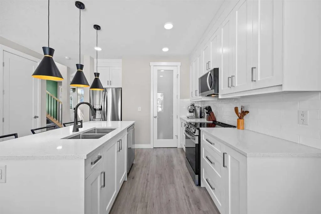 1075 Stevens Place