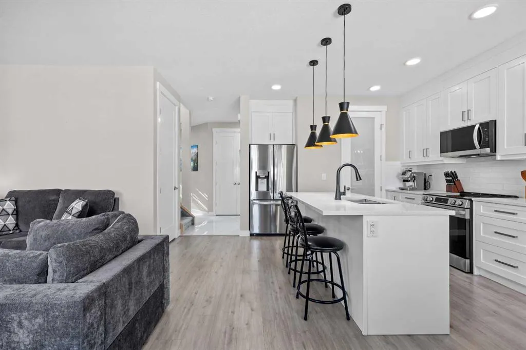 1075 Stevens Place