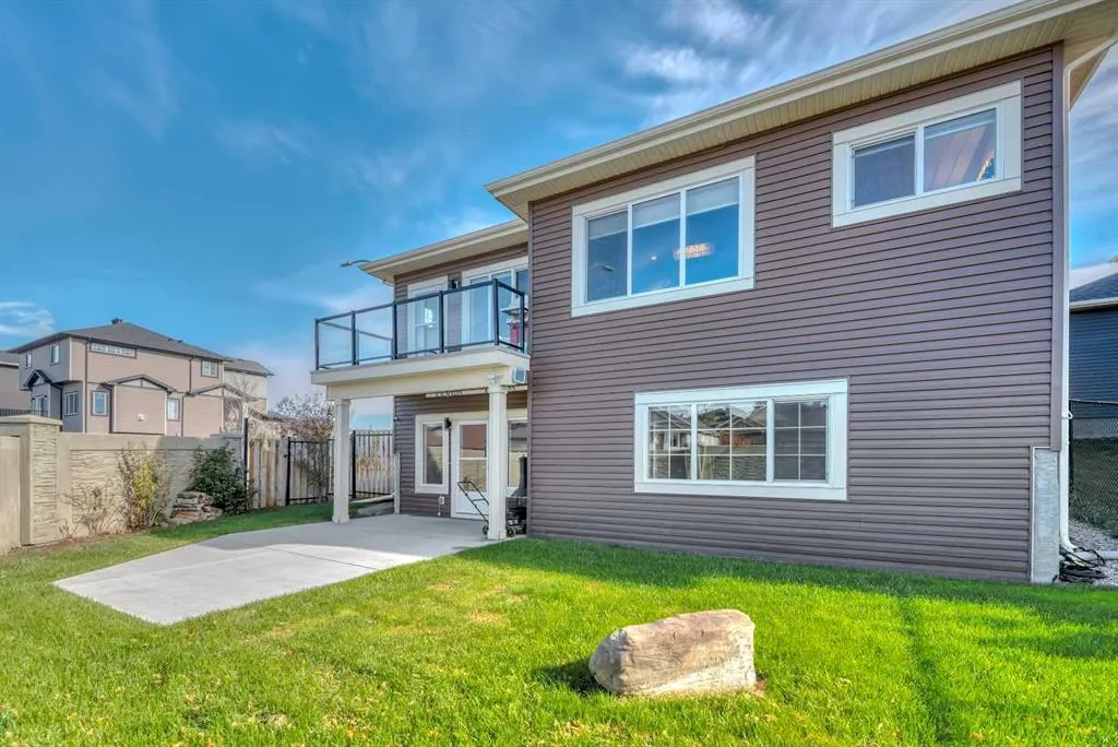 1 Lakes Estates Circle