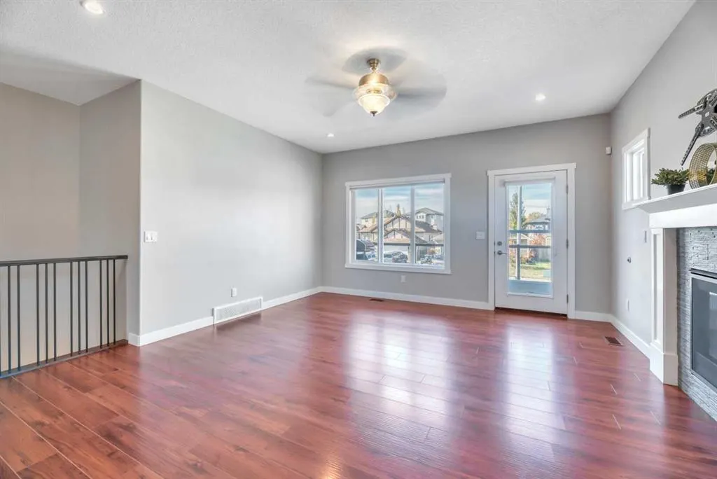 1 Lakes Estates Circle