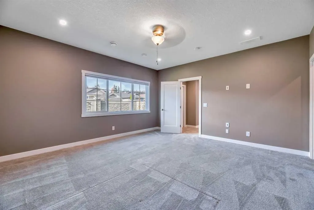 1 Lakes Estates Circle