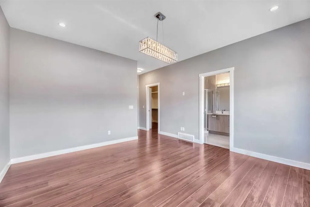 1 Lakes Estates Circle