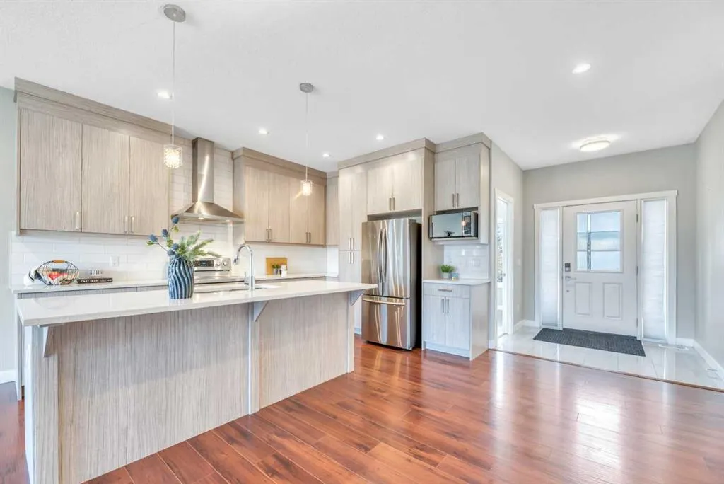 1 Lakes Estates Circle