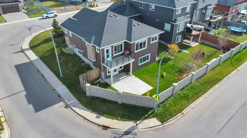 1 Lakes Estates Circle