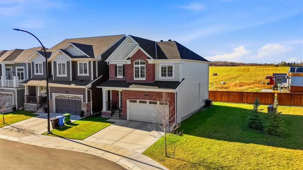 134 Yorkstone Way SW