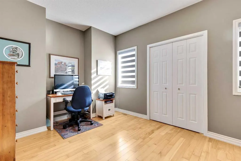 237 Chapala Drive SE