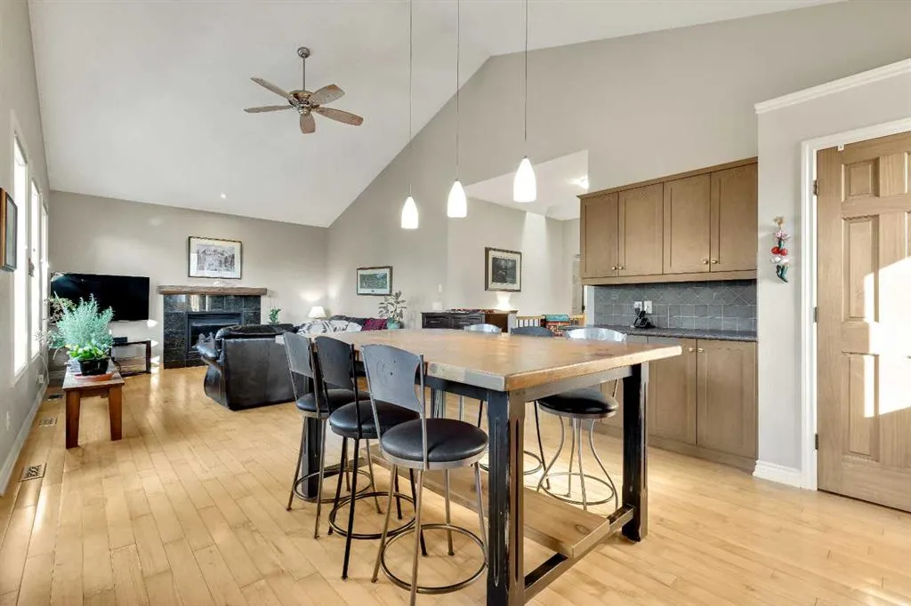 237 Chapala Drive SE