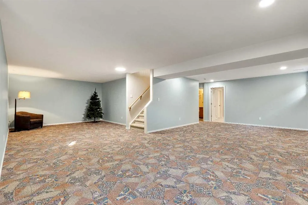 237 Chapala Drive SE