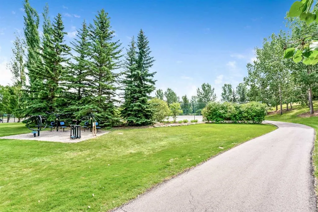 237 Chapala Drive SE