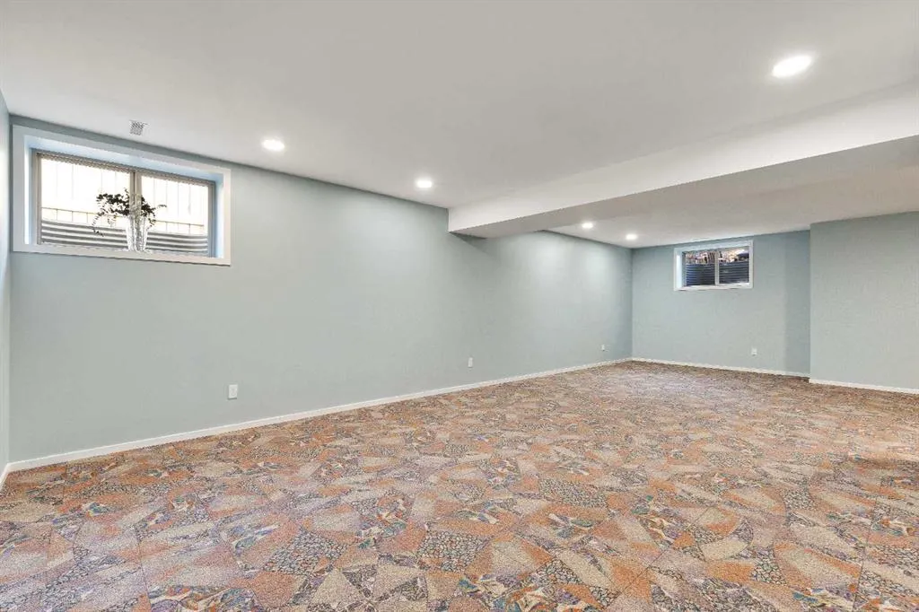 237 Chapala Drive SE