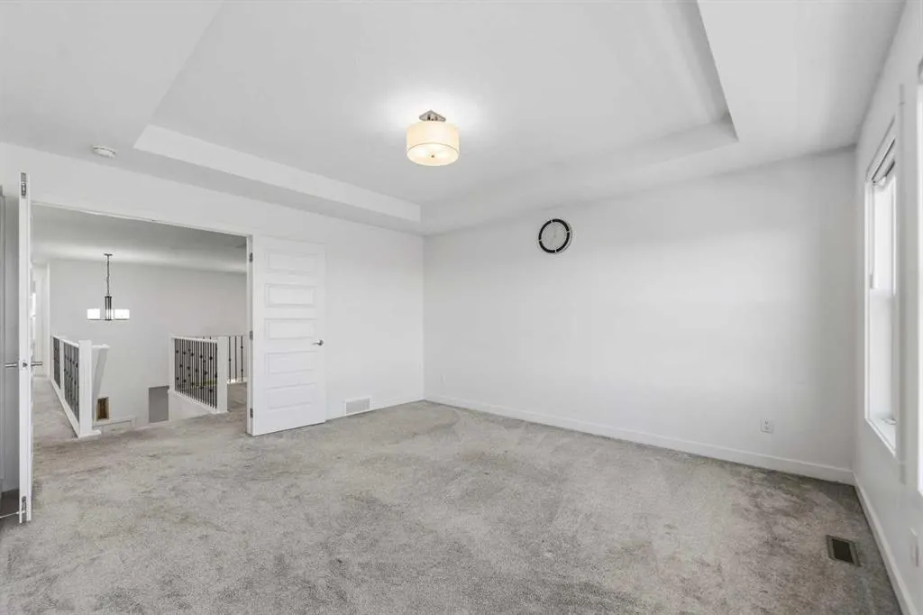 109 Homestead Crescent NE