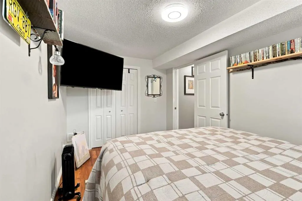 16 Mckenna Place SE