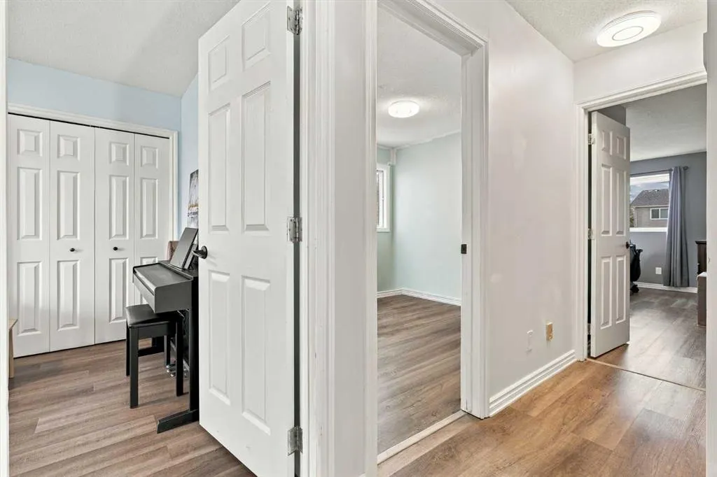 16 Mckenna Place SE