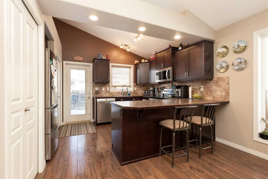 346 Lettice Perry Road N