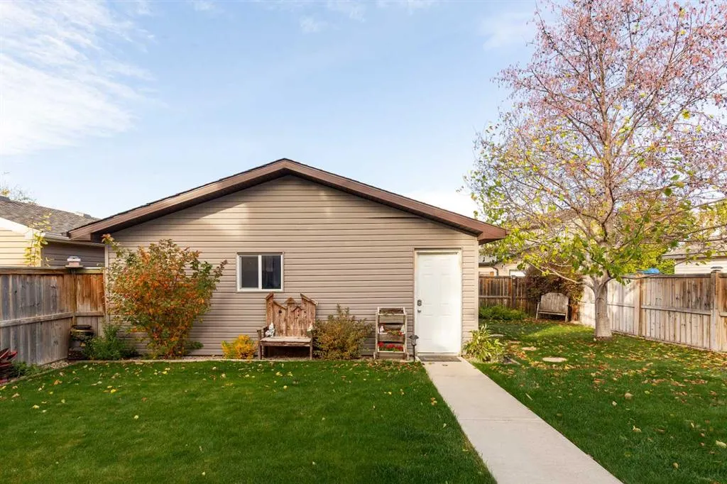 346 Lettice Perry Road N
