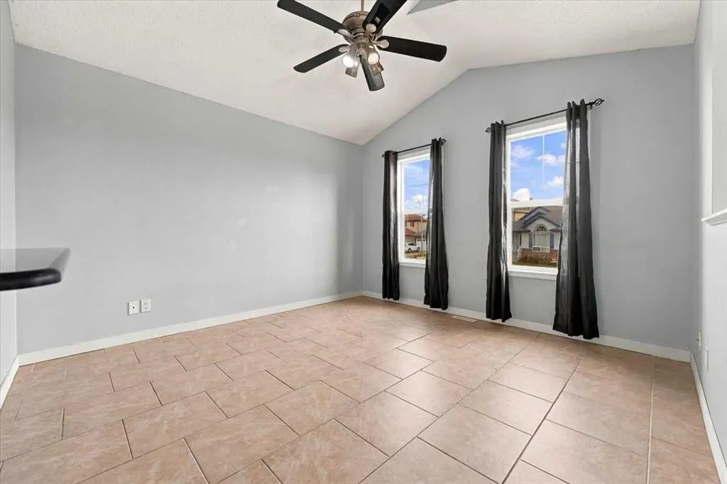 3 Cimarron Meadows Bay