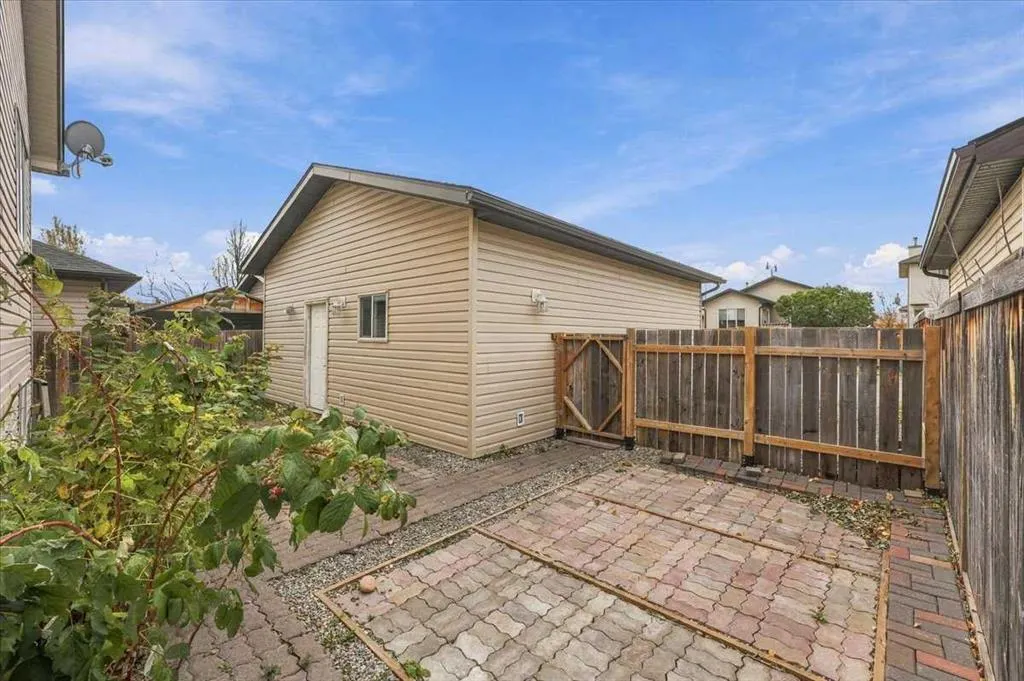 3 Cimarron Meadows Bay