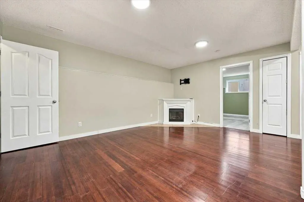 3 Cimarron Meadows Bay