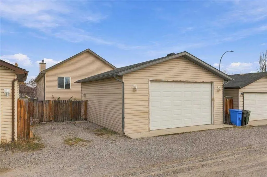 3 Cimarron Meadows Bay