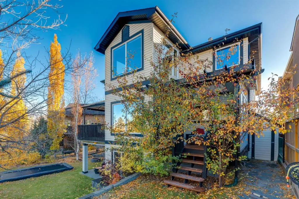 48 Valley Crest Gardens NW
