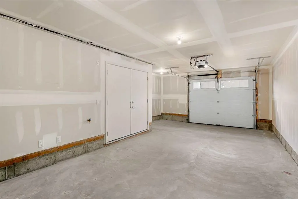 8235 8 Avenue SW #315