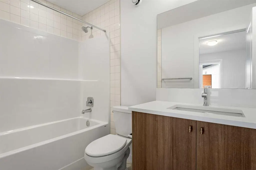8235 8 Avenue SW #315