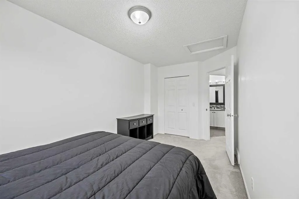 116 Royal Birch Mount NW
