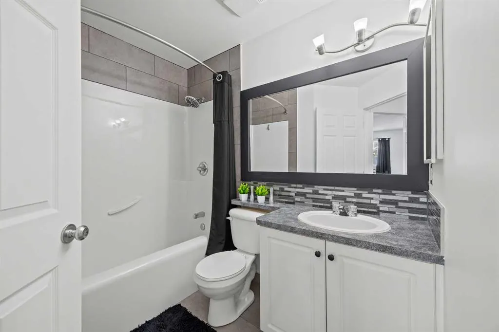 116 Royal Birch Mount NW
