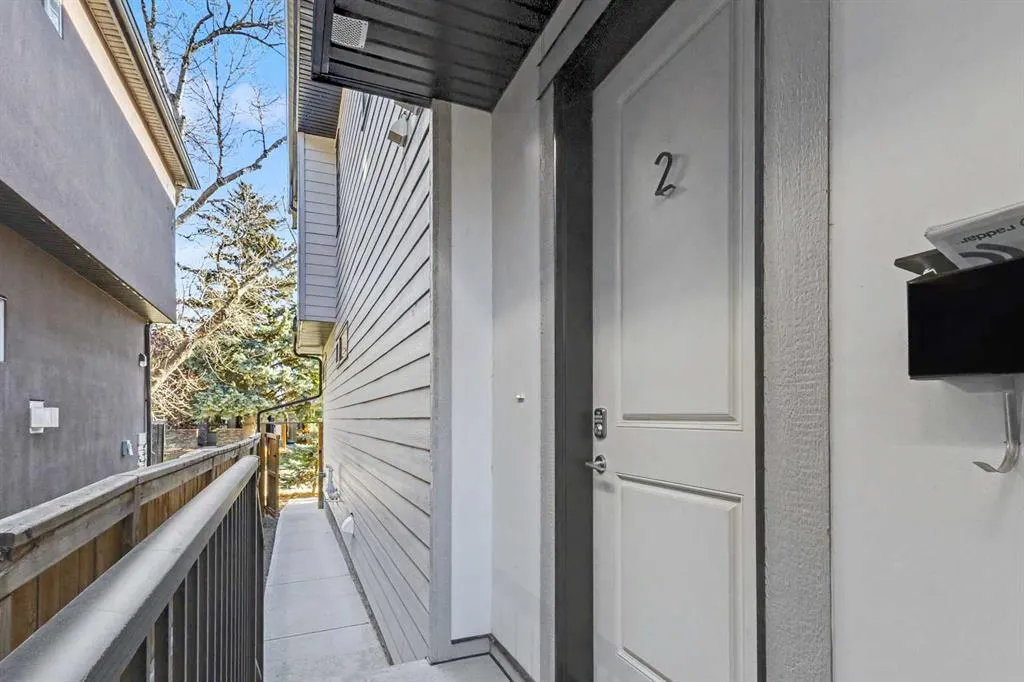 1929 36 Street SW #2