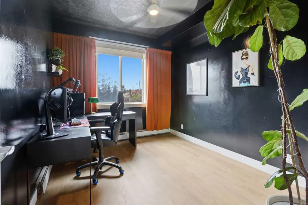 3501 15 Street SW #306