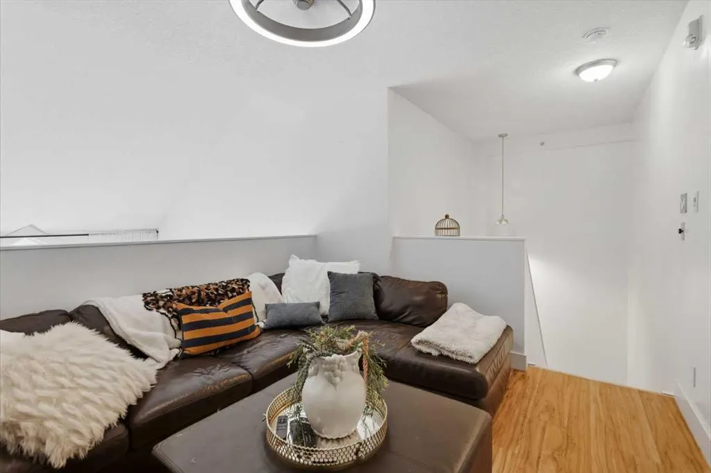 3501 15 Street SW #306