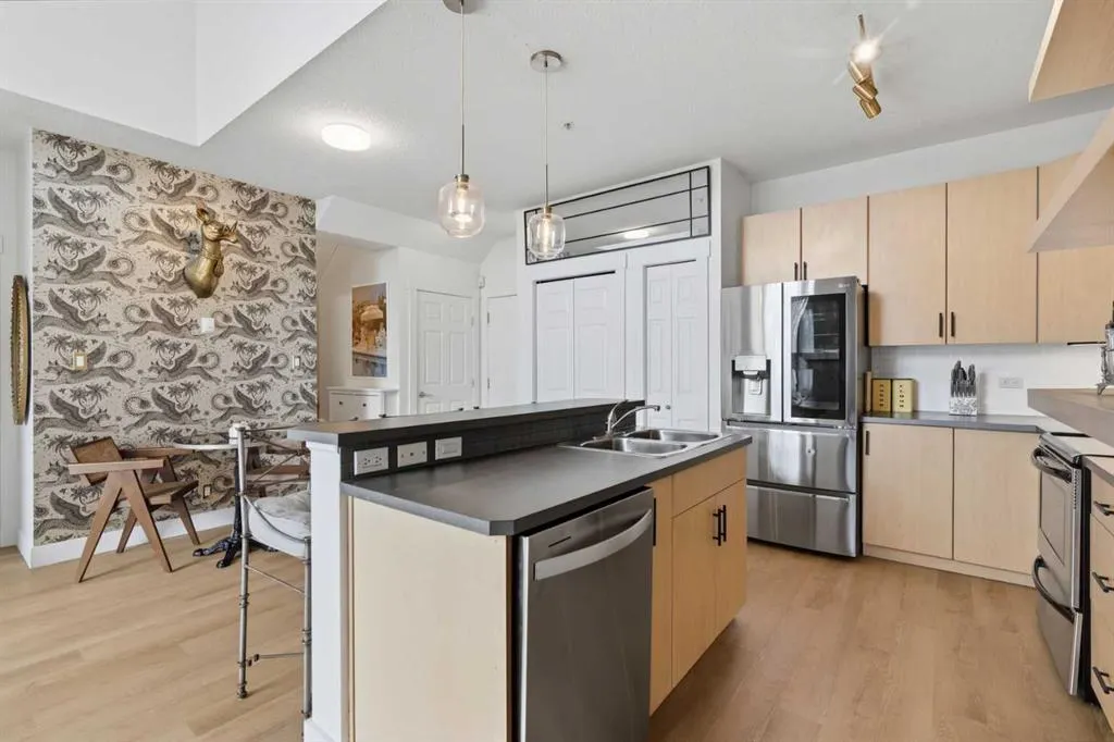 3501 15 Street SW #306