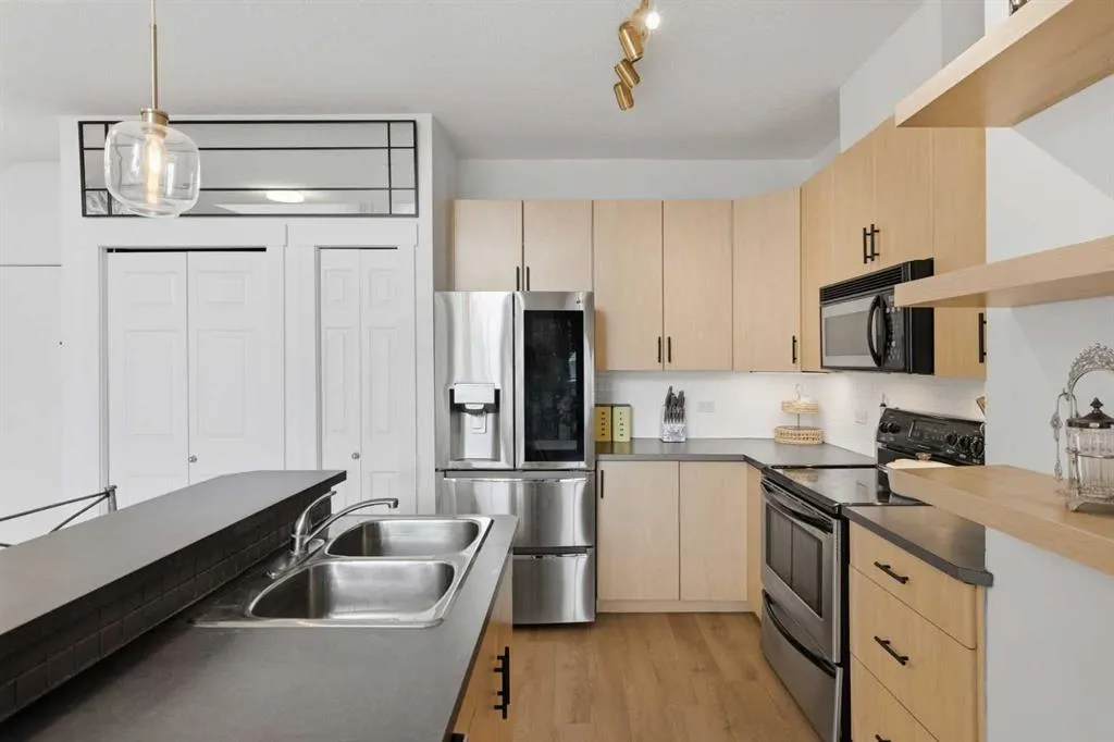 3501 15 Street SW #306
