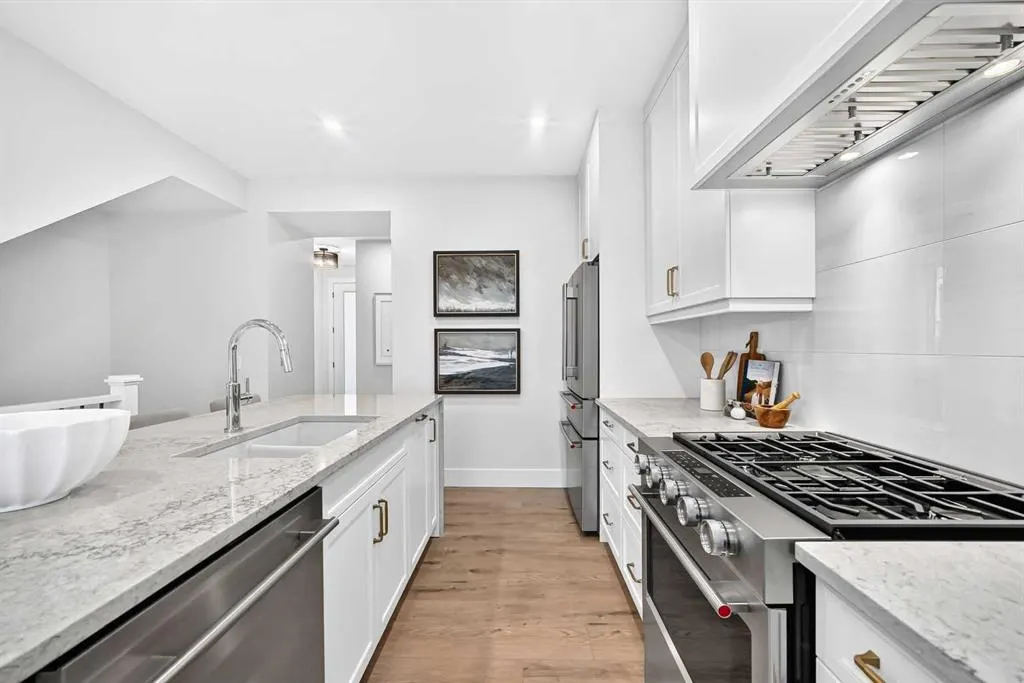 109 Juniper Ridge Crescent