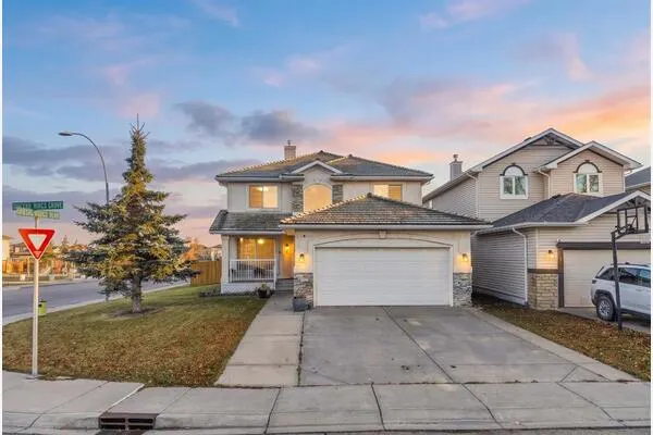 3 Coral Springs Grove NE