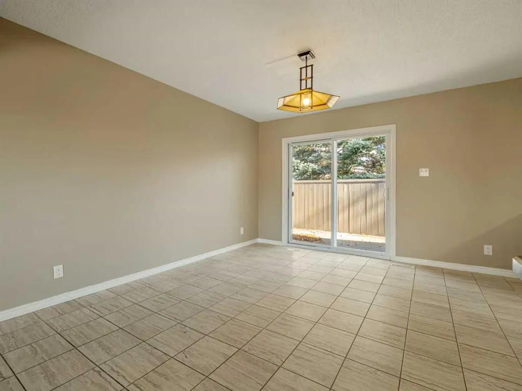 80 Ojibwa Road W