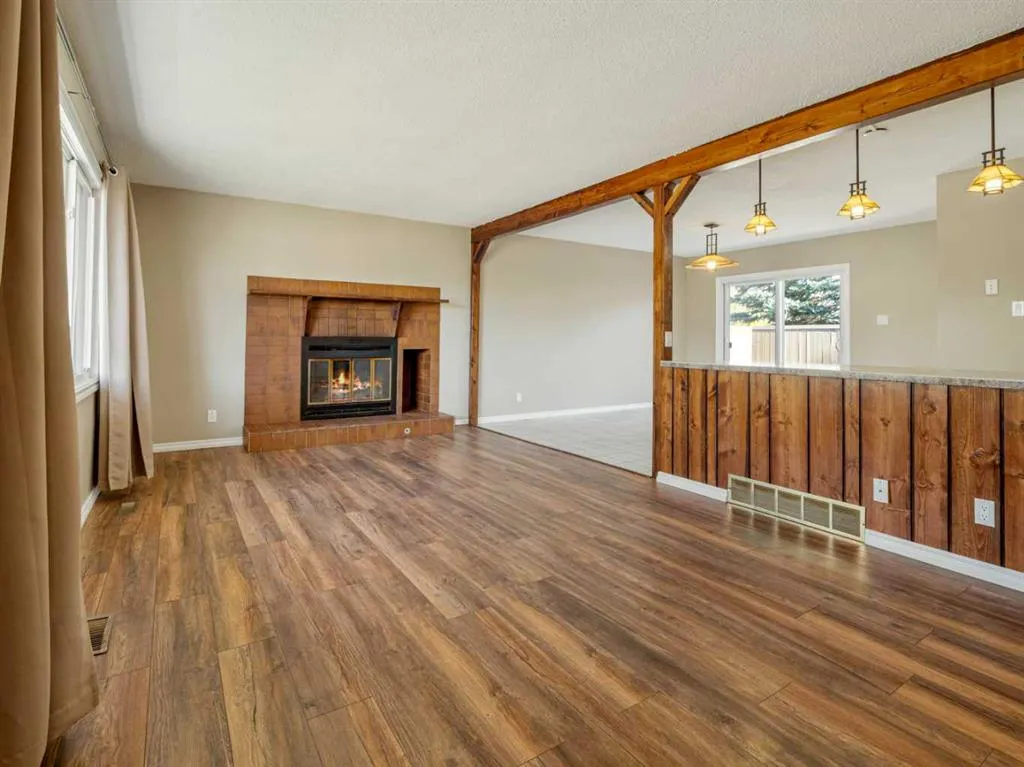80 Ojibwa Road W