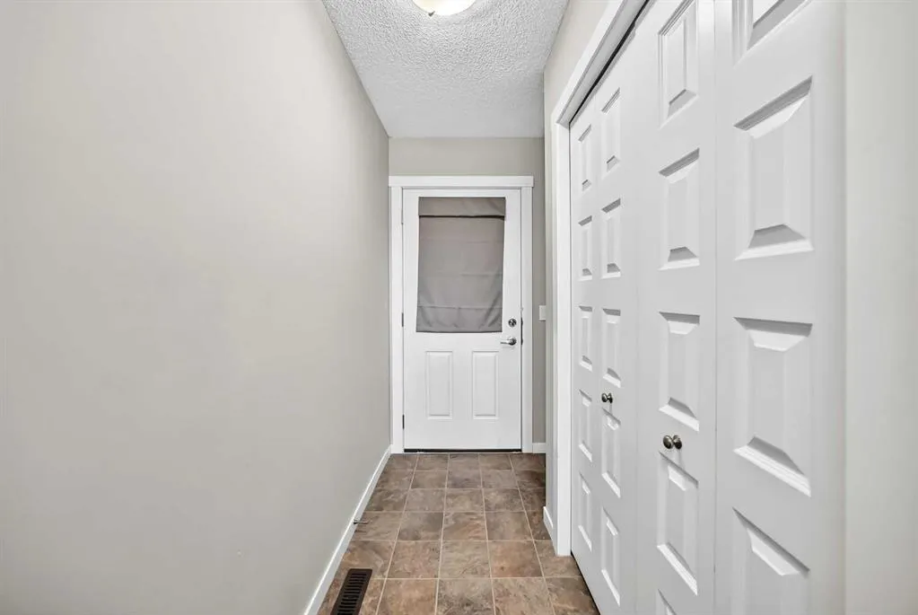 711 Auburn Bay Circle SE