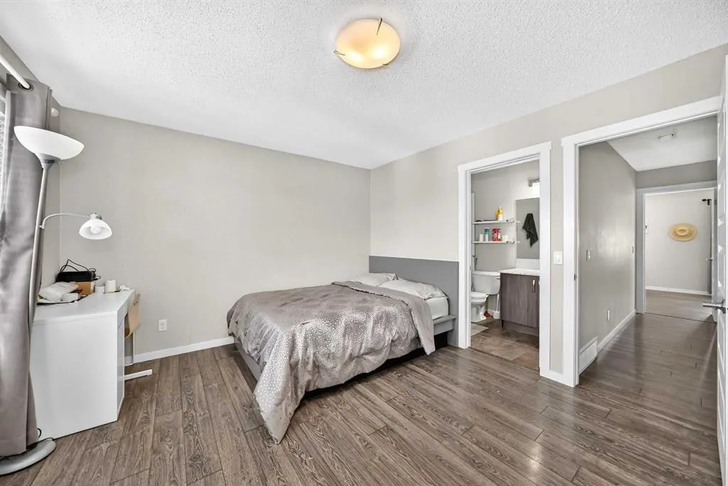 711 Auburn Bay Circle SE