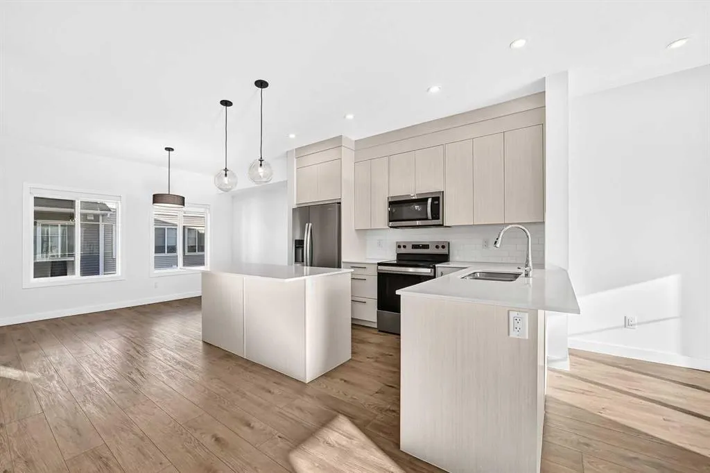 6 Merganser Drive W #303