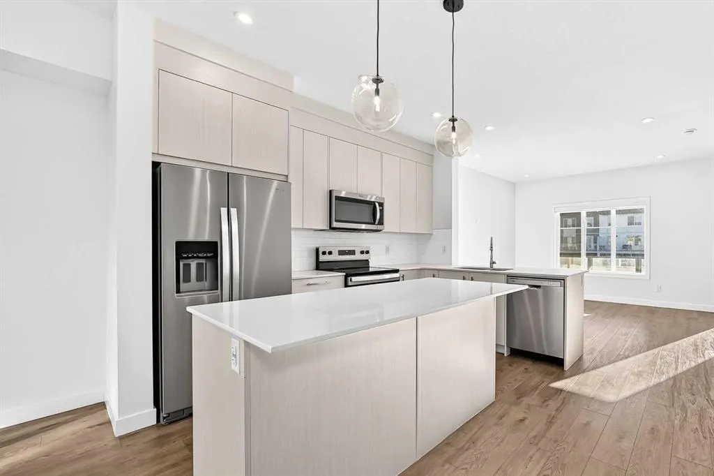6 Merganser Drive W #303